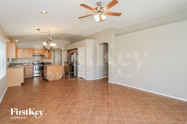 Photo - 4936 W Glass Ln