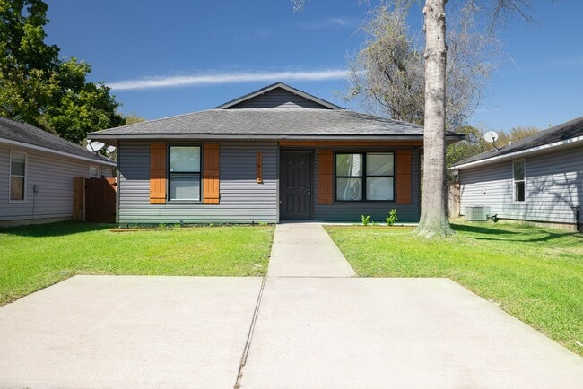 Photo - 11915 Greenmesa Dr