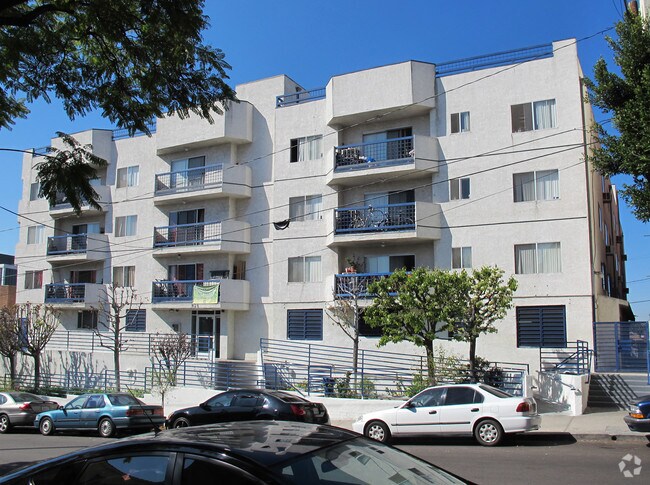 Photo - Greenview Apartments