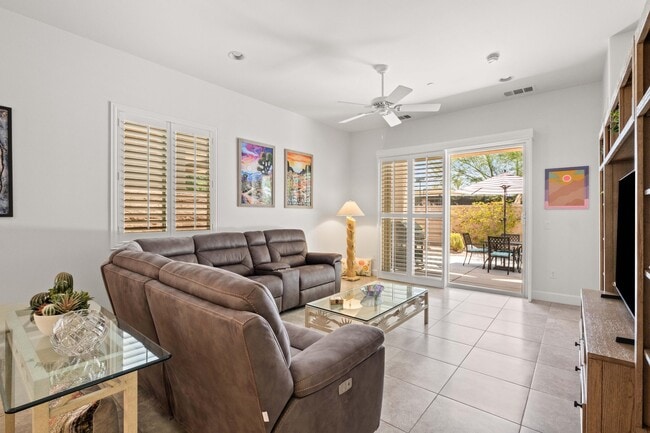 Photo - 81360 Corte Compras