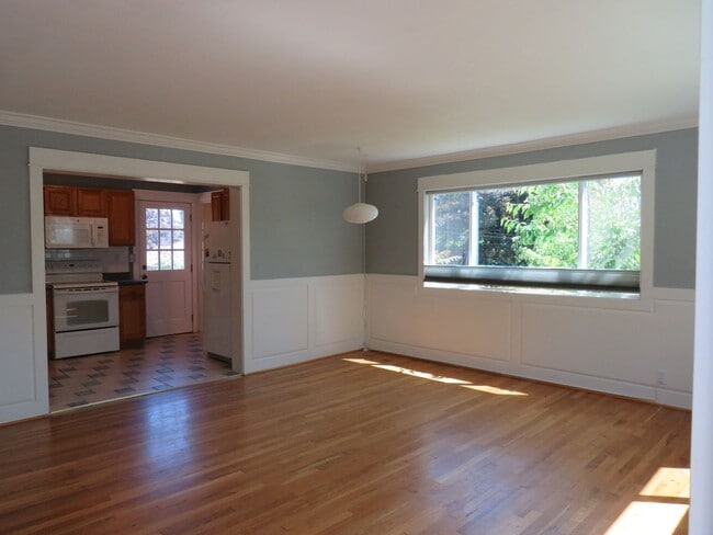 Photo - 10218 35th Ave SW