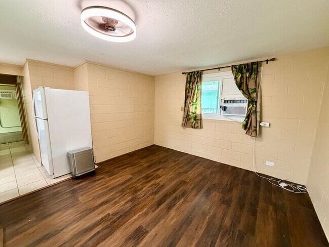 Photo - 1347 Palolo Ave Unidad Downstairs 2Bedroom
