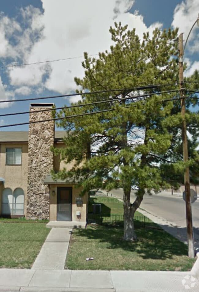Building Photo - 4400 Prairie Ave Rental