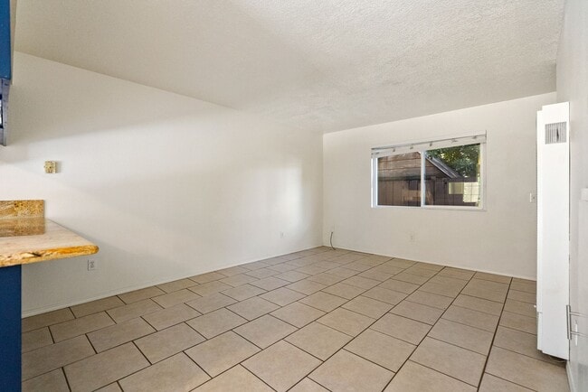 Photo - 350 Pismo St Unit C