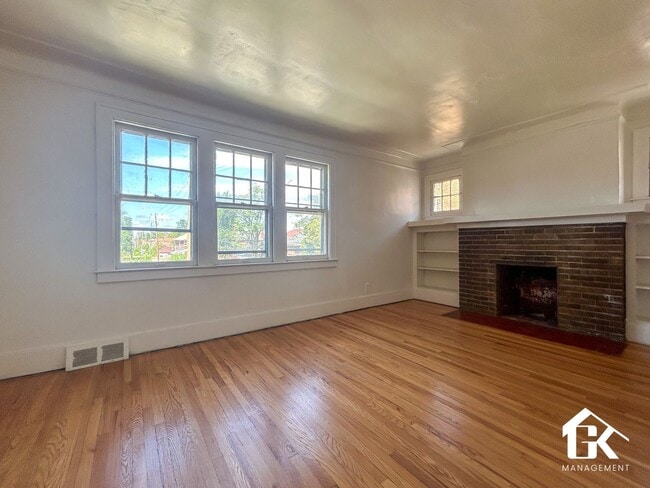 2425 Clements St Unit 2427 Clements