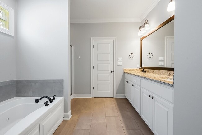 Photo - 4 Bedroom in Lexington Park