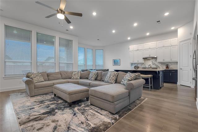 Photo - 610 Lavender Dr