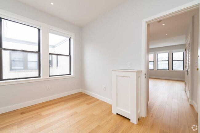 Building Photo - Unique and Unique and Uniq... Rental