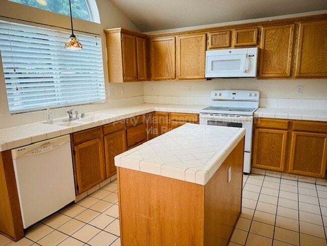 Photo - 2775 Palo Alto Ave