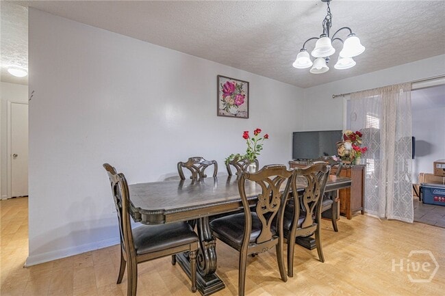 Photo - 17 Oxford Ct