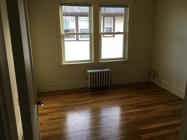 13 Victory Ave Unit 2