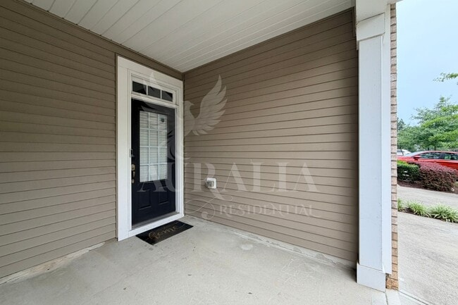 Photo - 907 Saratoga Dr