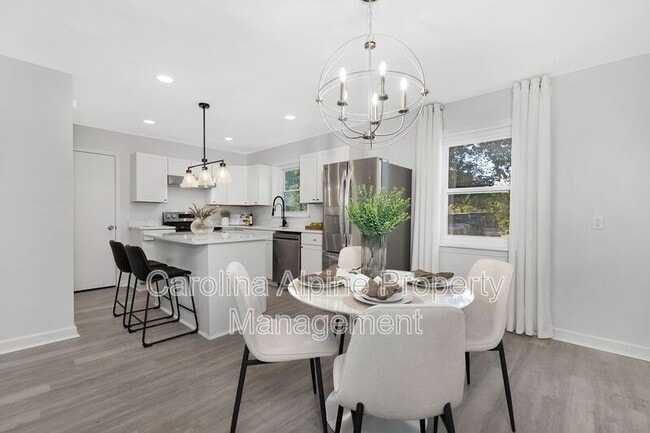 Photo - 4420 Chebar Dr