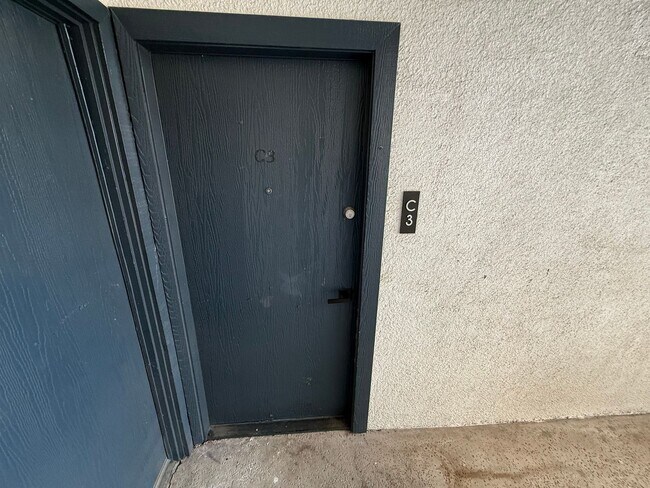 Photo - 302 E Monte Vista Rd Unidad MV C 3