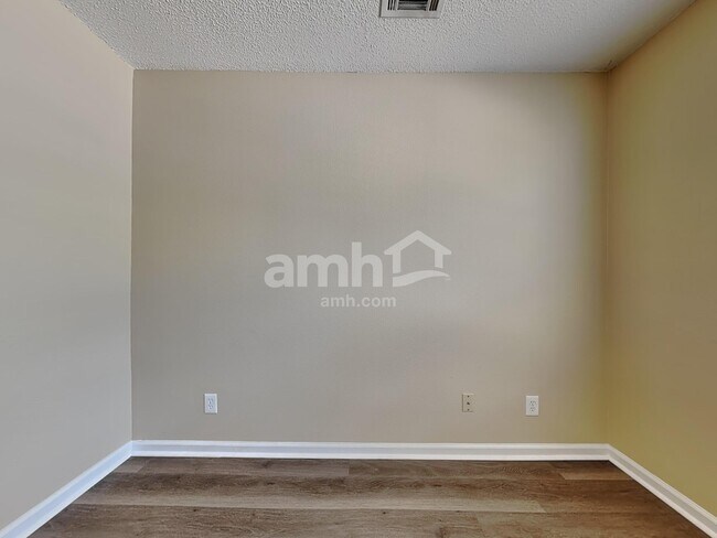 Photo - 109 Rivermarsh Dr