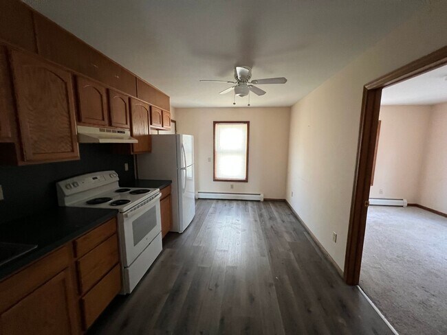 Photo - 201-215 1st Street Unidad 215 #1