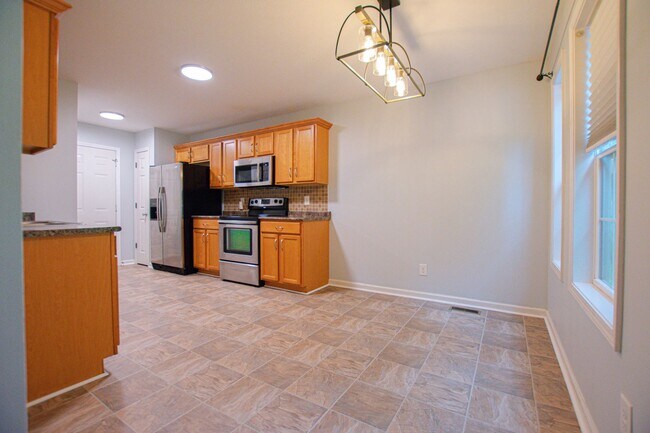 Photo - Pet Friendly Three Bedroom!