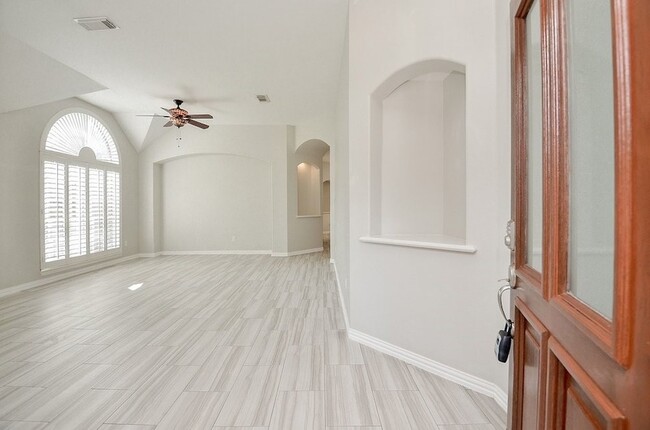 20211 Canyon Ridge Ct