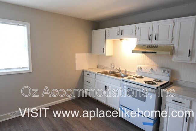 Photo - 1109 S Appleton Ave