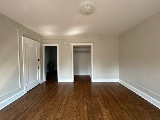 Photo - 2659 N Spaulding Ave Unit 222