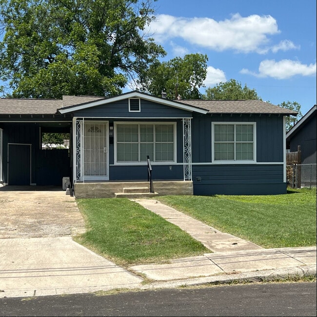 Building Photo - 111 S Audubon Dr Rental