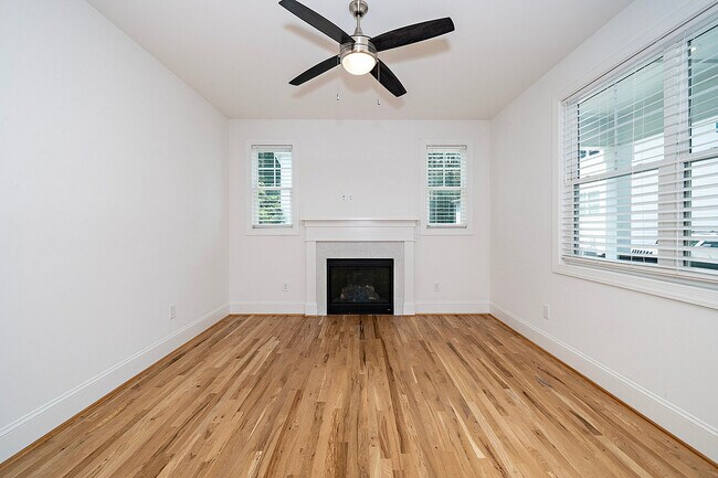 Redfield-Villages-Apartment-Homes-Near-NC-State-105.5-Turner-St-Living-Room-Fireplace