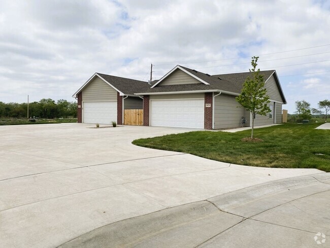 Building Photo - 5474 N Colburn Ct Rental