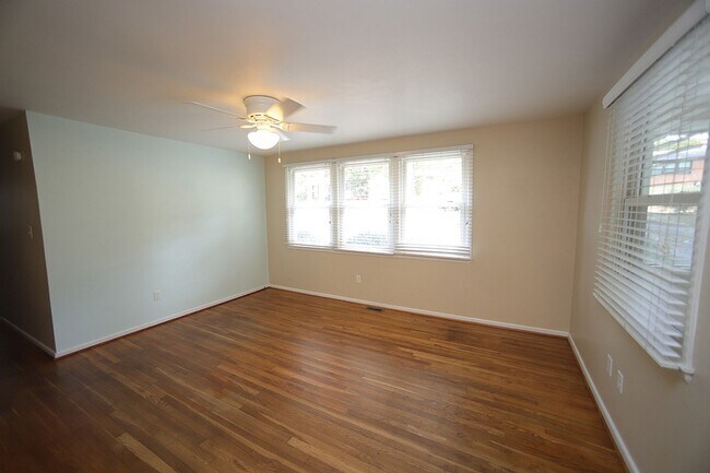 Photo - Charming and Cozy 3-Bedroom Racnh Home in Prime Raleigh Location with FENCED BACKYARD!!