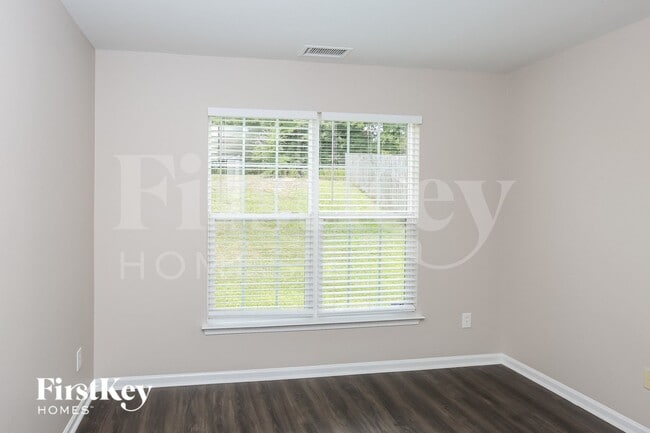 Photo - 1941 Summit Ridge Ln