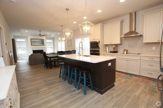Building Photo - Lewes Seasonal Rental