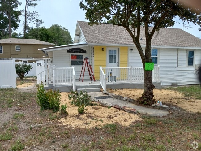 Building Photo - 11318 SE 56th Ave Rental