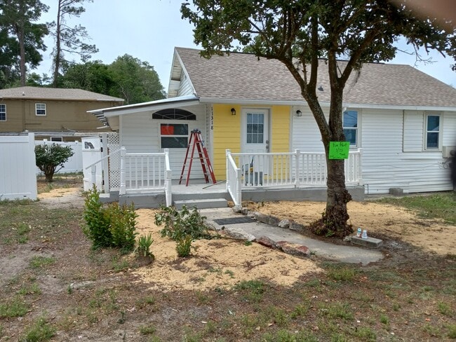 Photo - 11318 SE 56th Ave House