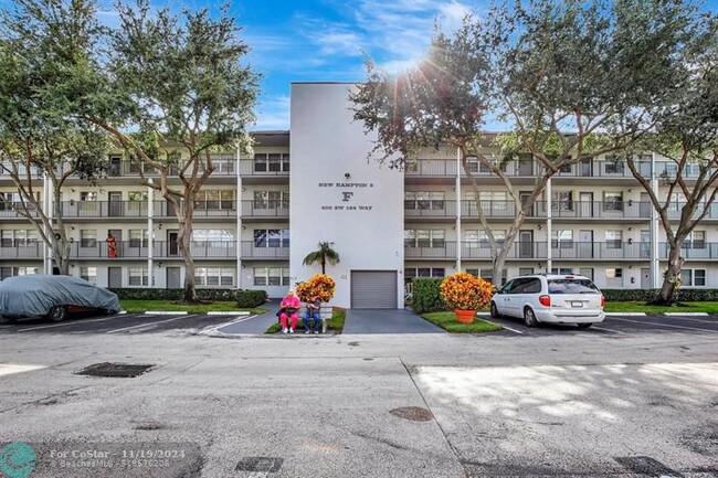 Photo - 400 SW 134th Way Condominio Unidad 410F