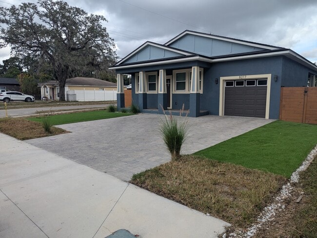 Photo - 8217 N Brooks St