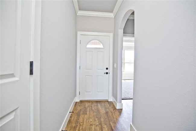 Photo - 207 Alder St