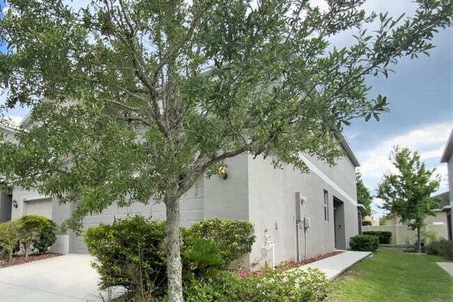 Photo - 10667 Lake Montauk Dr