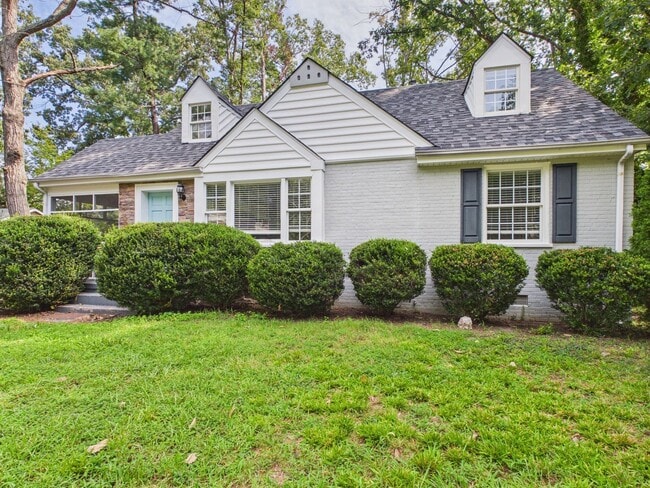 Building Photo - 8410 Weldon Dr