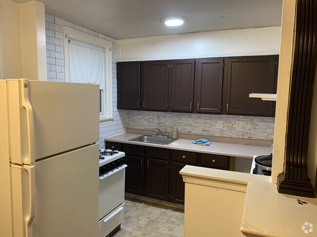 Building Photo - 1423 Hellerman St Unit 1st FL Rental