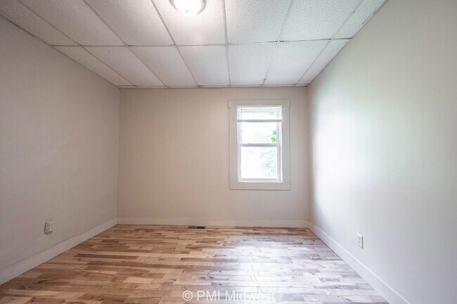 Photo - 632 S State St