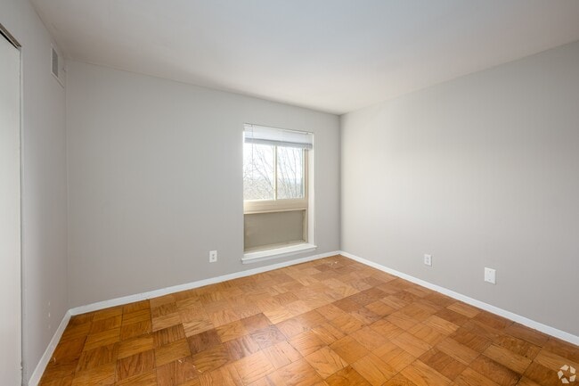 Cheverly Crossing Apartments