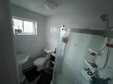 Photo - 128 Cedar St