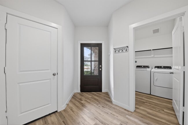 Photo - 17027 Lilac Paxton Ln