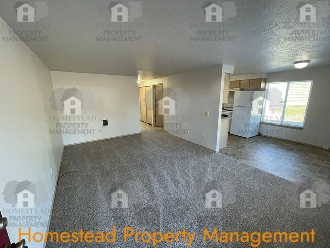 Photo - 510 NE Dallas Ct Unit 510-1