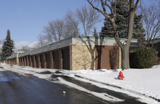 Photo - Oxboro Place