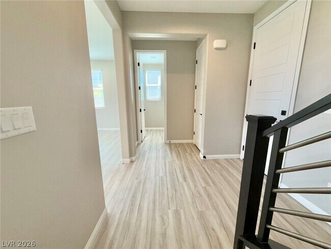 Photo - 4442 Frias Fls Ave