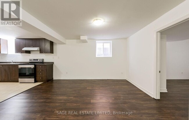 Photo - 6 Fairhill Ave