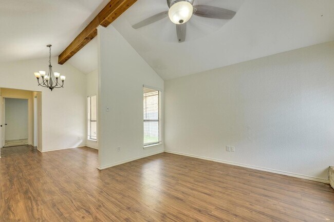 Photo - 16041 Stoneham Cir