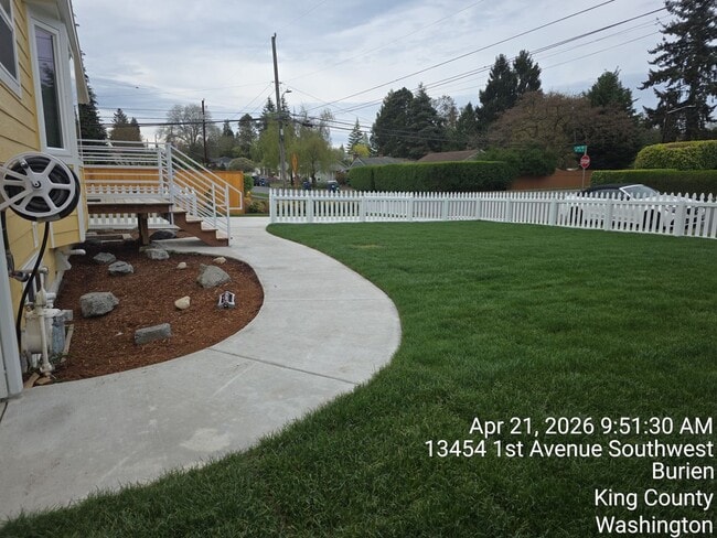 Photo - Burien Newly remodeled home - 3 bedrooms 2 bathrooms - A must see - available NOW