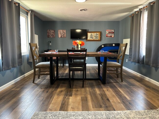 Photo - 1949 Daggs Loop