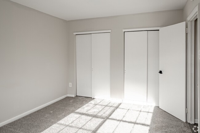 Photo - Coventry Place Apartments